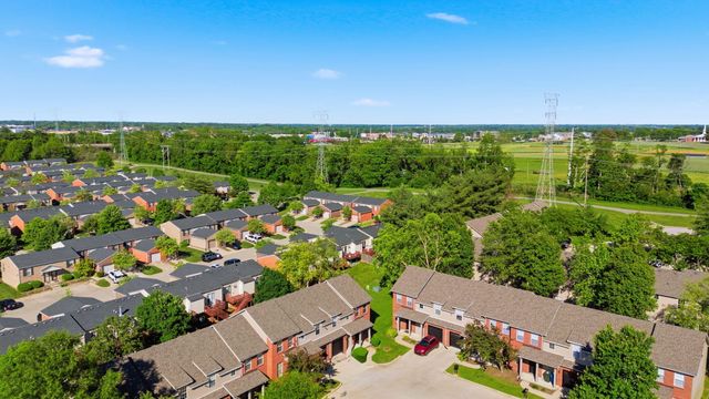 3691 Lochdale Terrace, Lexington, KY 40514