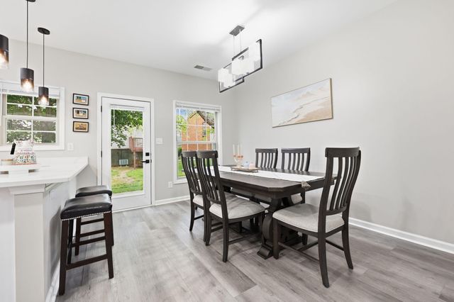 3691 Lochdale Terrace, Lexington, KY 40514