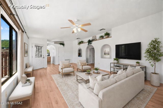 184 E Camino De Diana, Green Valley, AZ 85614
