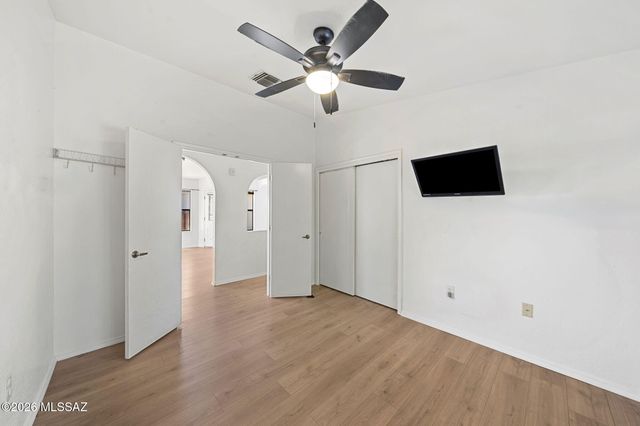 184 E Camino De Diana, Green Valley, AZ 85614
