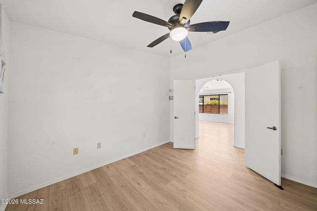 184 E Camino De Diana, Green Valley, AZ 85614