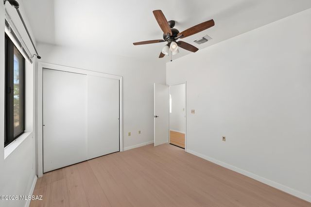 184 E Camino De Diana, Green Valley, AZ 85614