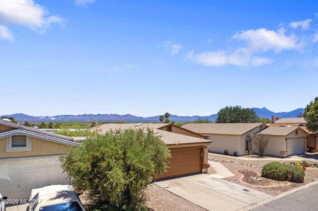 184 E Camino De Diana, Green Valley, AZ 85614