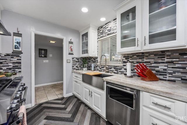 2504 Bex Hill Court, Bakersfield, CA 93309