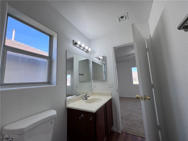 5196 Floralita Street, Las Vegas, NV 89122