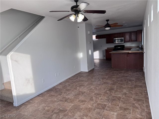 5196 Floralita Street, Las Vegas, NV 89122