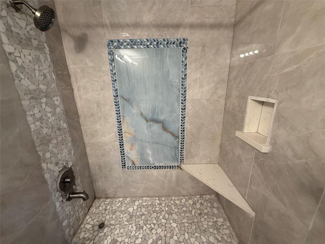 9550 Deering Drive 210, Houston, TX 77036