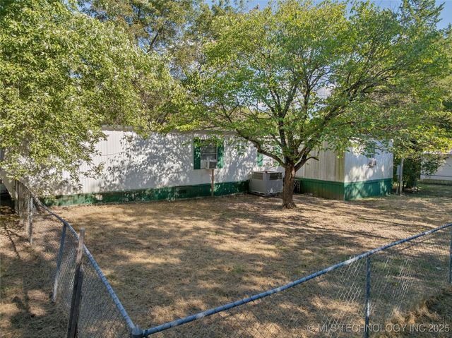 2534 Seminole, Sulphur, OK 73086