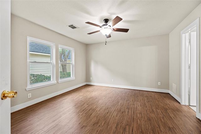 5715 Silver Oak Drive, Missouri City, TX 77459