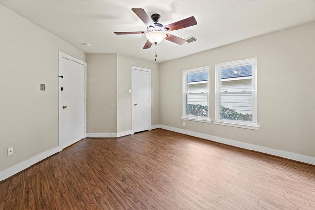 5715 Silver Oak Drive, Missouri City, TX 77459