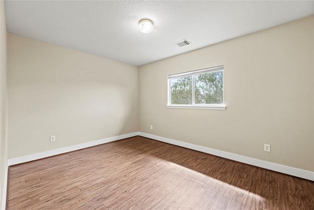 5715 Silver Oak Drive, Missouri City, TX 77459
