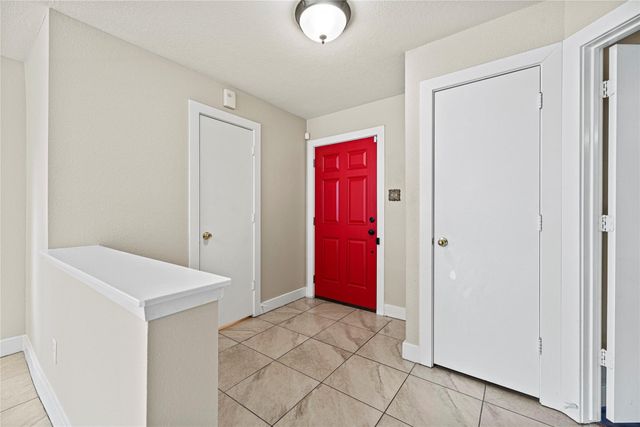 5715 Silver Oak Drive, Missouri City, TX 77459