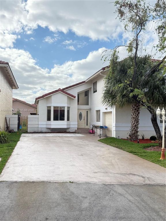 18318 NW 61st Ct, Hialeah, FL 33015