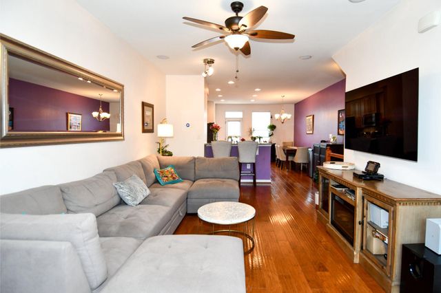 1665 DOROTHY LN, Woodbridge, VA 22191
