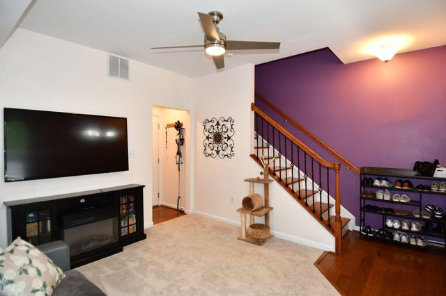 1665 DOROTHY LN, Woodbridge, VA 22191