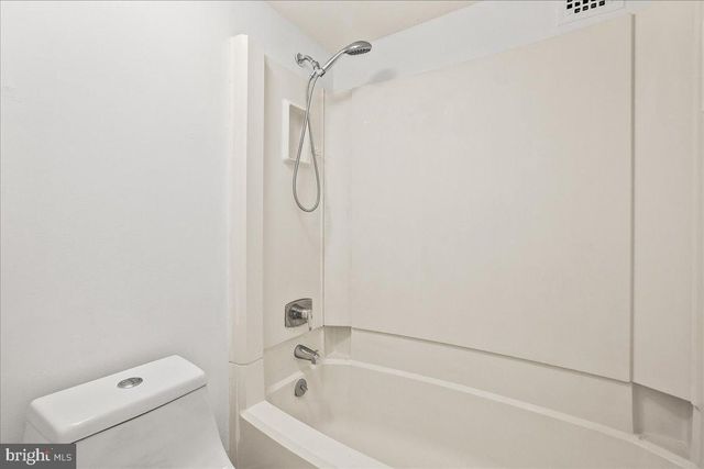 203 YOAKUM PKWY #519, Alexandria, VA 22304