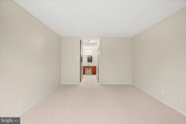 203 YOAKUM PKWY #519, Alexandria, VA 22304
