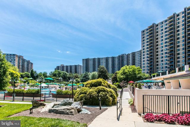 203 YOAKUM PKWY #519, Alexandria, VA 22304