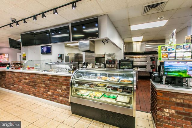 203 YOAKUM PKWY #519, Alexandria, VA 22304