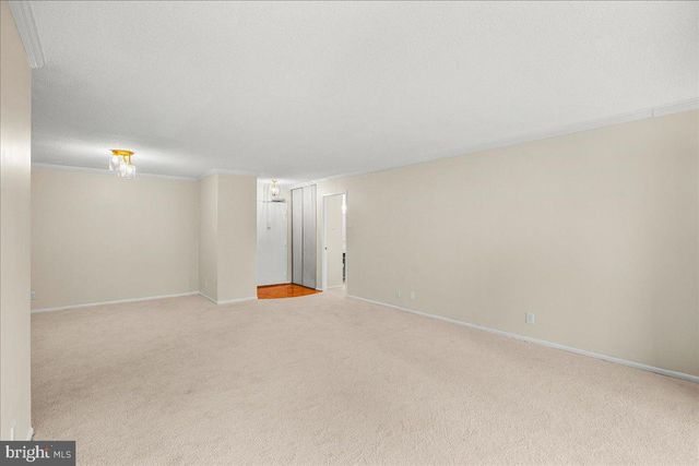 203 YOAKUM PKWY #519, Alexandria, VA 22304