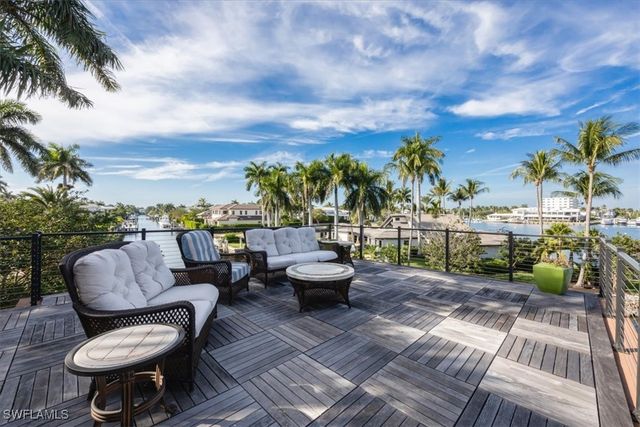 793 17th AVE S, Naples, FL 34102