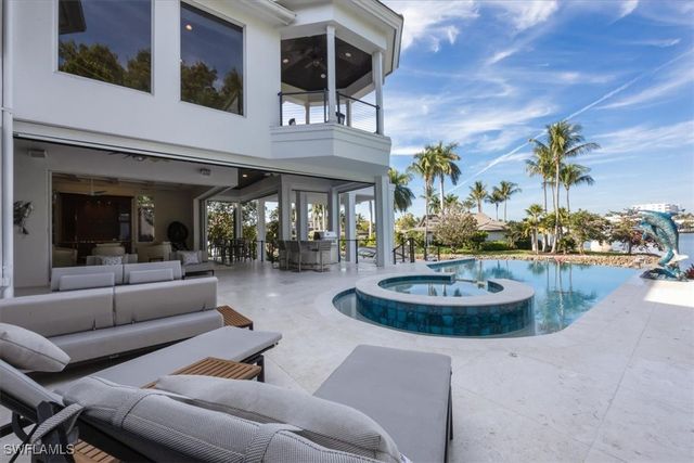 793 17th AVE S, Naples, FL 34102