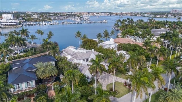 793 17th AVE S, Naples, FL 34102