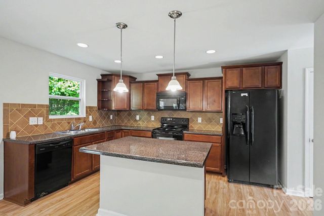 7227 Cypress Ridge Drive, Charlotte, NC 28262