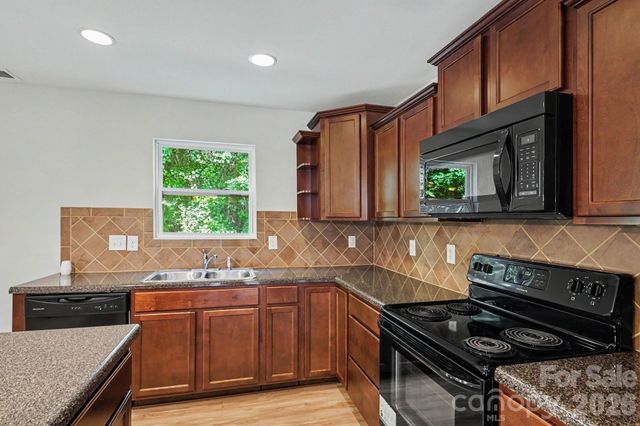 7227 Cypress Ridge Drive, Charlotte, NC 28262
