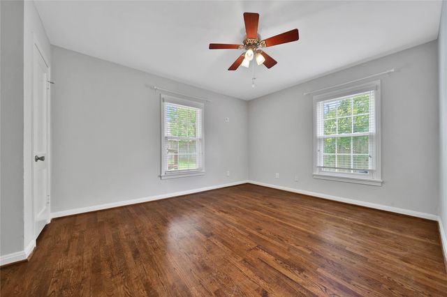 1038 Lamonte Lane, Houston, TX 77018