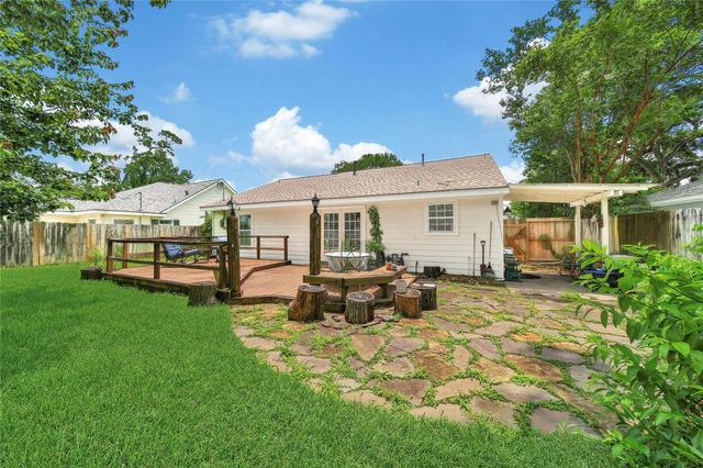 1038 Lamonte Lane, Houston, TX 77018