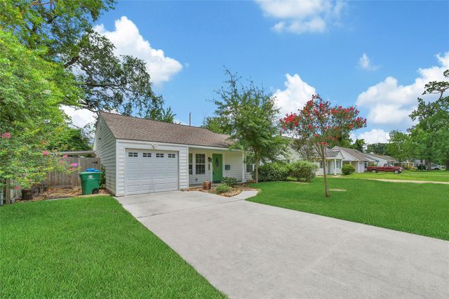 1038 Lamonte Lane, Houston, TX 77018