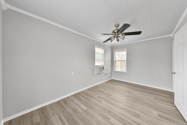 106 Waugh, San Antonio, TX 78223