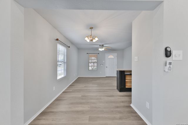 106 Waugh, San Antonio, TX 78223