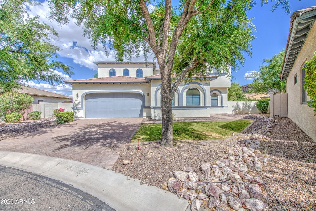 7917 S 32nd Terrace, Phoenix, AZ 85042 — photo 2