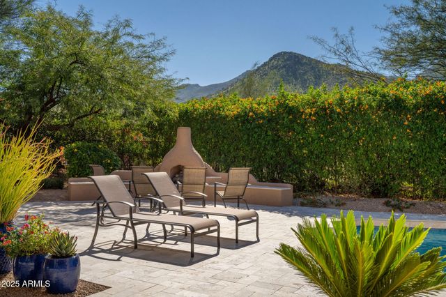 11753 E PARKVIEW Lane, Scottsdale, AZ 85255