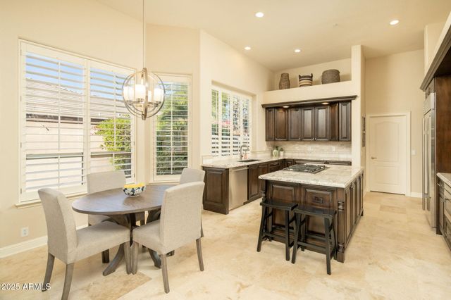 11753 E PARKVIEW Lane, Scottsdale, AZ 85255