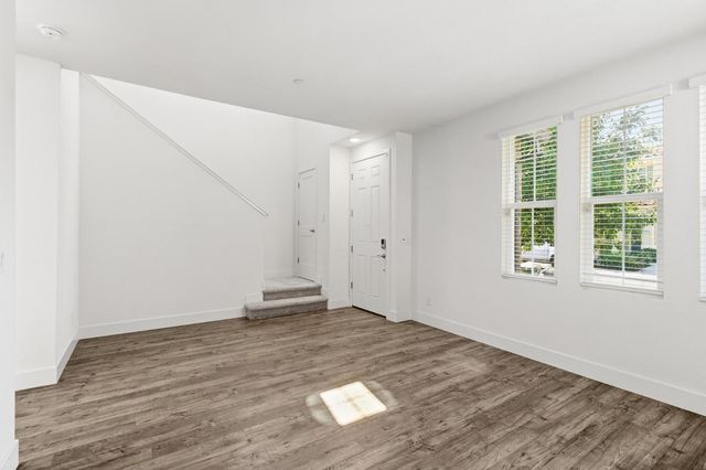 3949 Aristotle Cir, Rancho Cordova, CA 95742