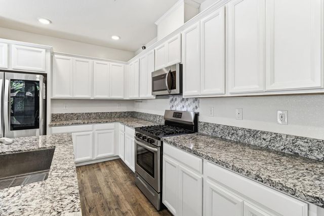 3949 Aristotle Cir, Rancho Cordova, CA 95742