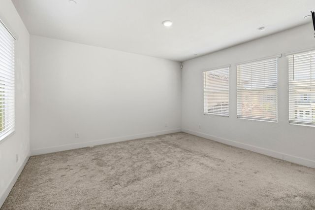 3949 Aristotle Cir, Rancho Cordova, CA 95742