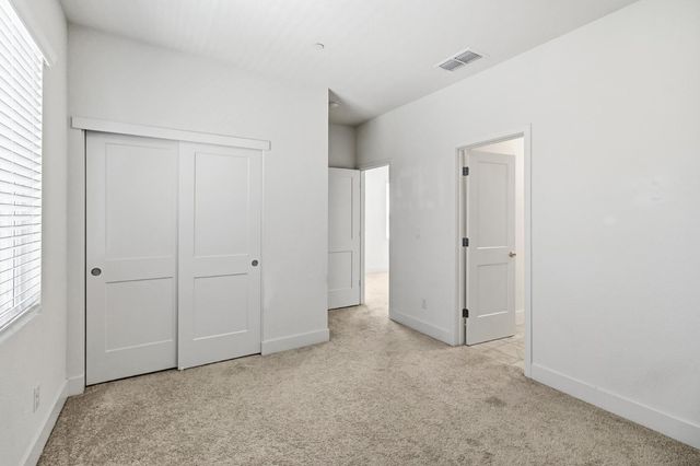 3949 Aristotle Cir, Rancho Cordova, CA 95742