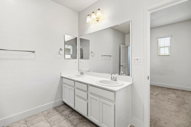 3949 Aristotle Cir, Rancho Cordova, CA 95742