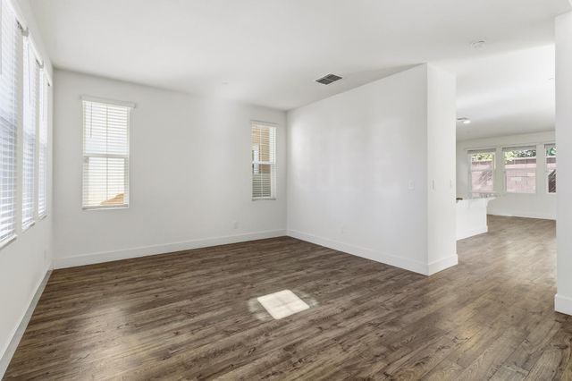 3949 Aristotle Cir, Rancho Cordova, CA 95742