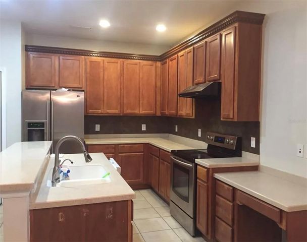 890 MARCELLO BOULEVARD, Kissimmee, FL 34746