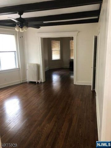 193 Hillside Avenue, Glen Ridge, NJ 07028