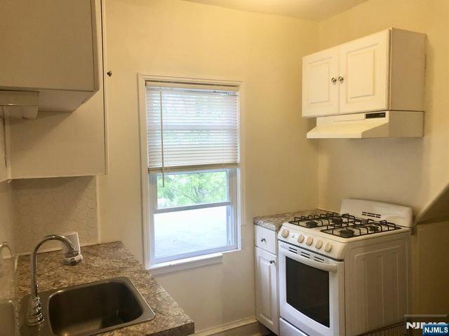 193 Hillside Avenue, Glen Ridge, NJ 07028