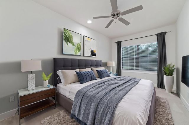 1917 W 15th Street A, Houston, TX 77008