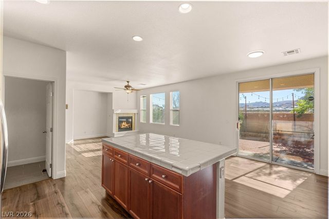 6247 Sugartree Avenue, Las Vegas, NV 89141