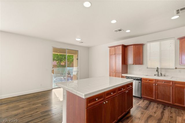 6247 Sugartree Avenue, Las Vegas, NV 89141