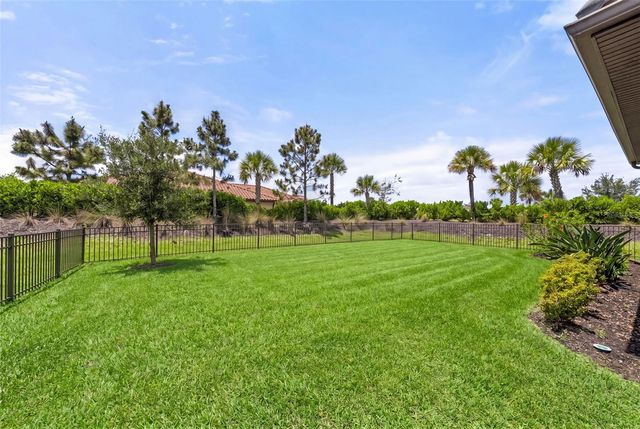 4708 TRENTO PLACE, Bradenton, FL 34211